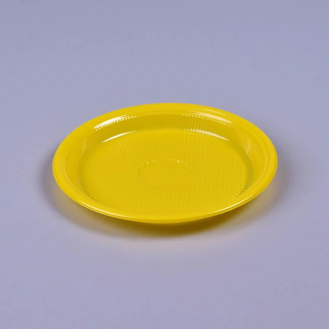 Kit Copaza Descartável Festinha Amarelo – Copo, Prato, Colher e Garfo 50 Unidades